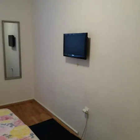 Apartment Julija *